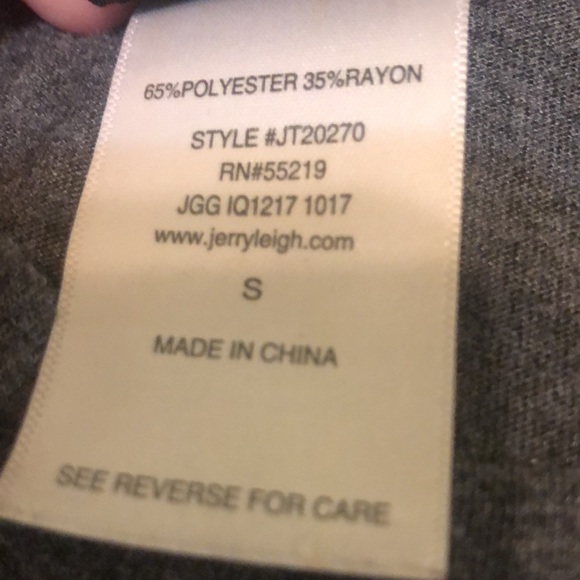 Modern Lux tee - Picture 5 of 5